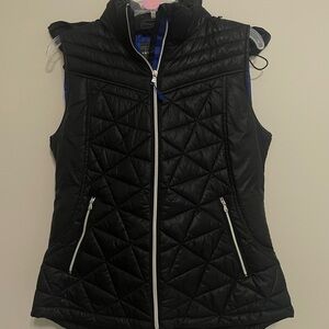 Tek Gear Black‎ and Blue Quilted Women's Vest
Size Medium Outter Wear